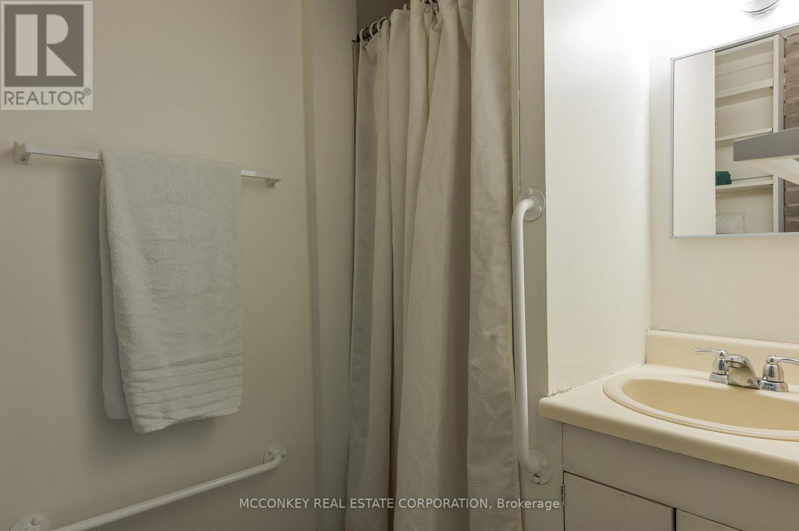 1767 Young's Point Road, Selwyn, Ontario  K0L 2H0 - Photo 35 - X12638280