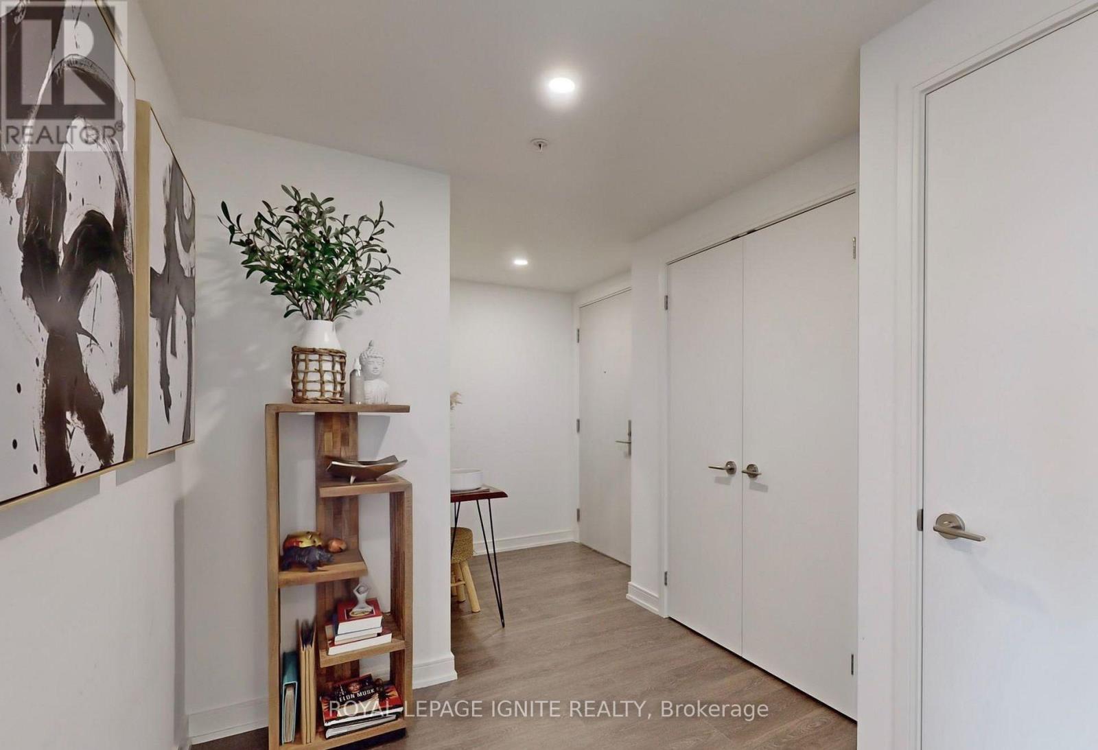 1402 - 30 Samuel Wood Way, Toronto, Ontario  M9B 0C9 - Photo 7 - W12726500