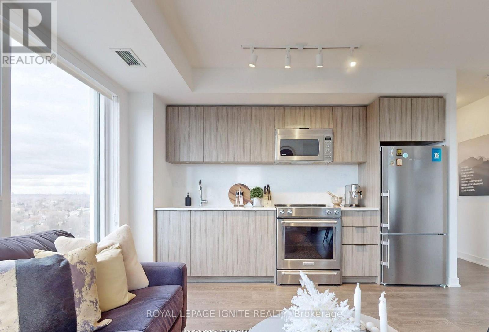 1402 - 30 Samuel Wood Way, Toronto, Ontario  M9B 0C9 - Photo 9 - W12726500