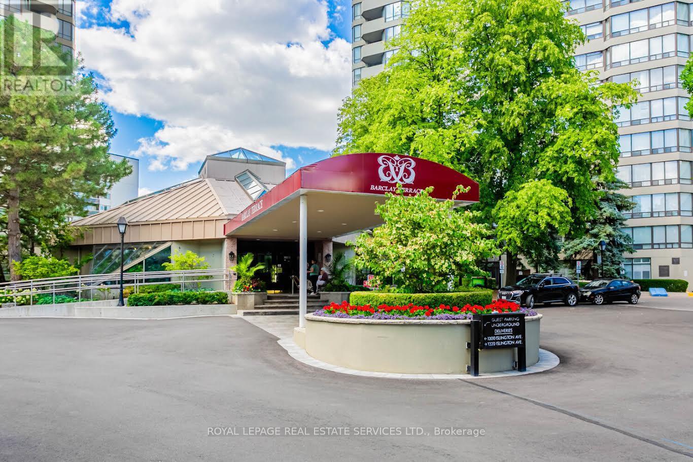 2805 - 1300 Islington Avenue, Toronto, Ontario  M9A 5C4 - Photo 2 - W12726506