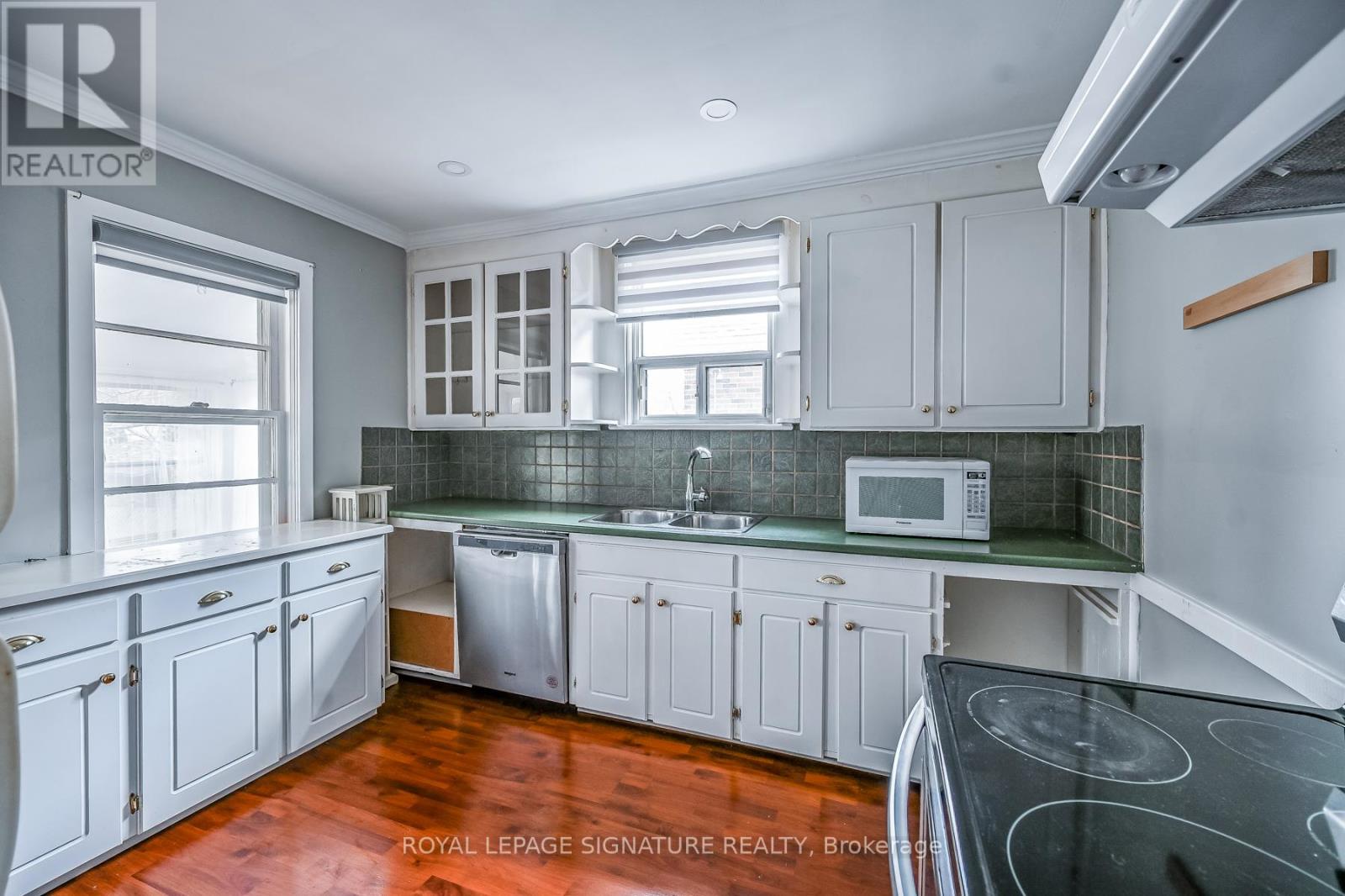 46 East 36 Street, Hamilton, Ontario  L8V 3Y9 - Photo 13 - X12726510