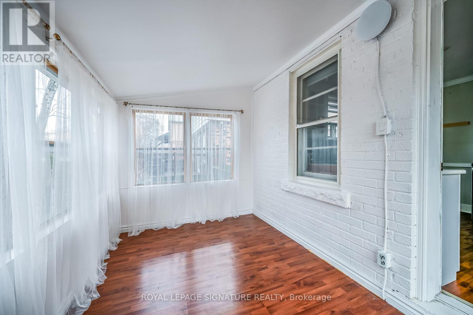 46 East 36 Street, Hamilton, Ontario  L8V 3Y9 - Photo 18 - X12726510