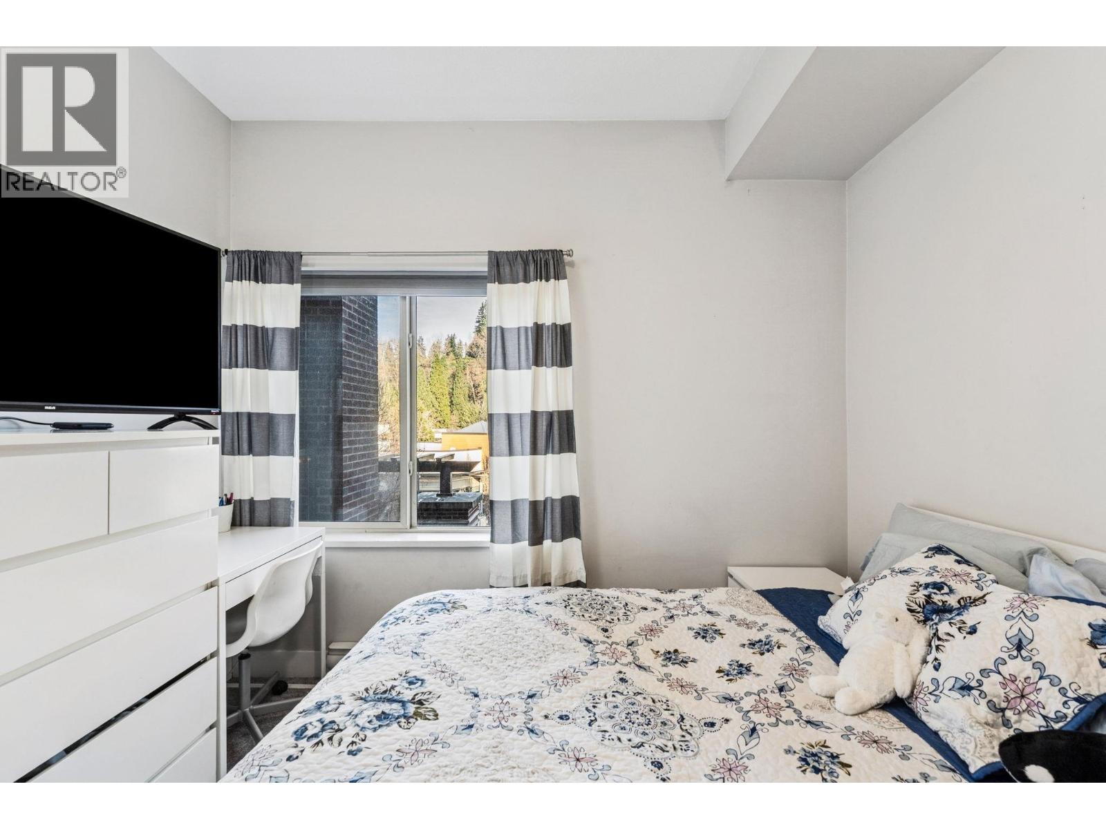 302 1273 Marine Drive, North Vancouver, British Columbia V7P 1T3 - Photo 16 - R3082348