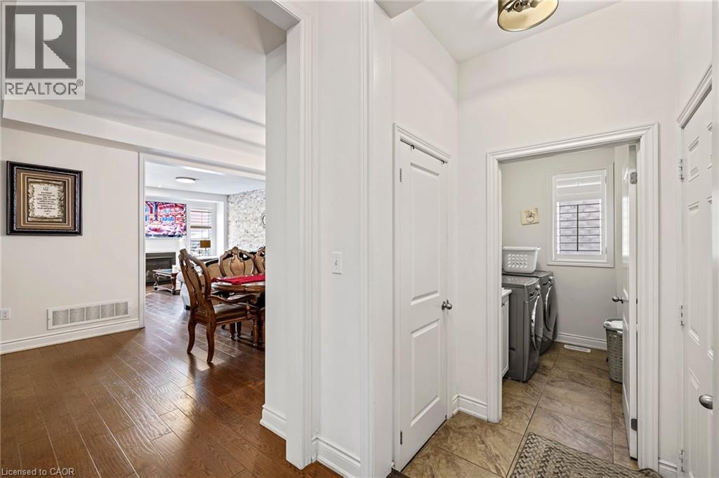 114 Chaumont Drive, Stoney Creek, Ontario  L9B 0K4 - Photo 9 - 40800719