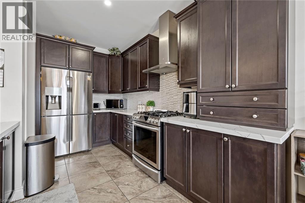 114 Chaumont Drive, Stoney Creek, Ontario  L9B 0K4 - Photo 18 - 40800719