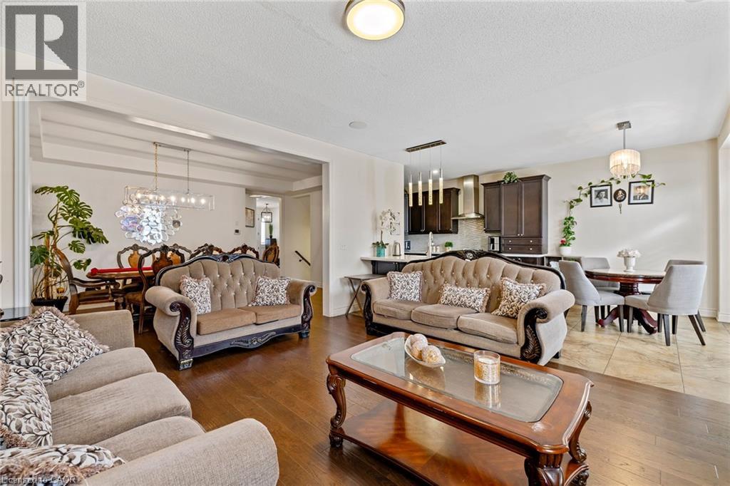 114 Chaumont Drive, Stoney Creek, Ontario  L9B 0K4 - Photo 15 - 40800719