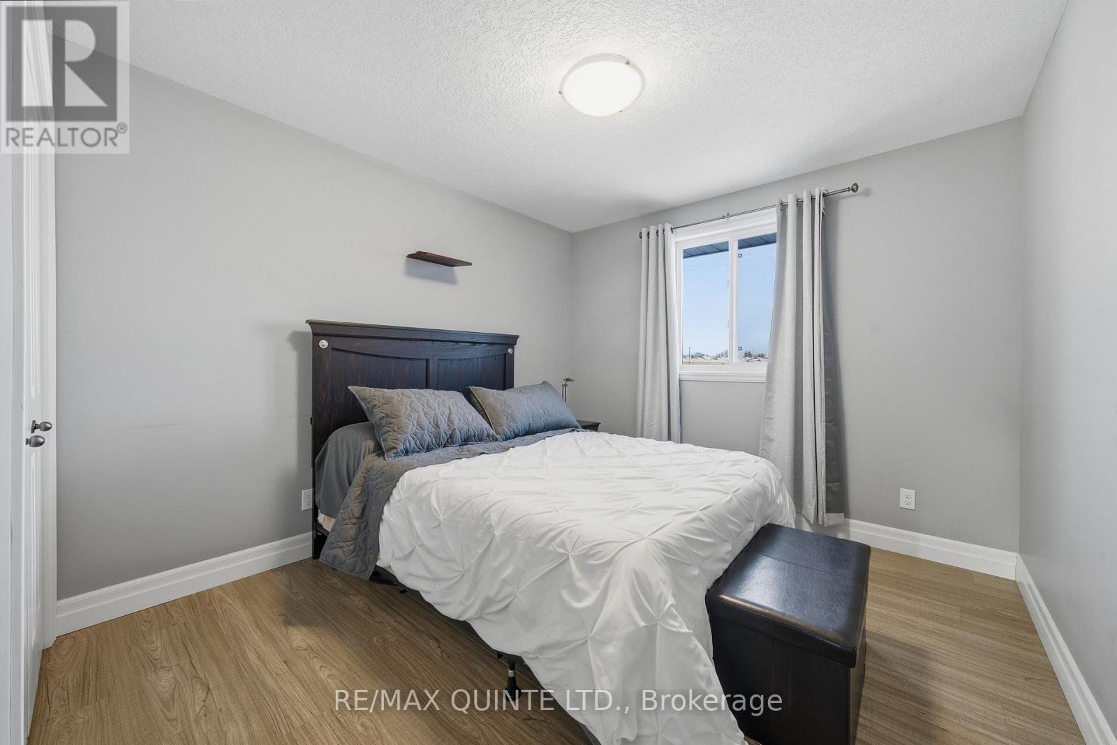 54 Cortland Crescent, Quinte West, Ontario  K0K 1B0 - Photo 18 - X12726556