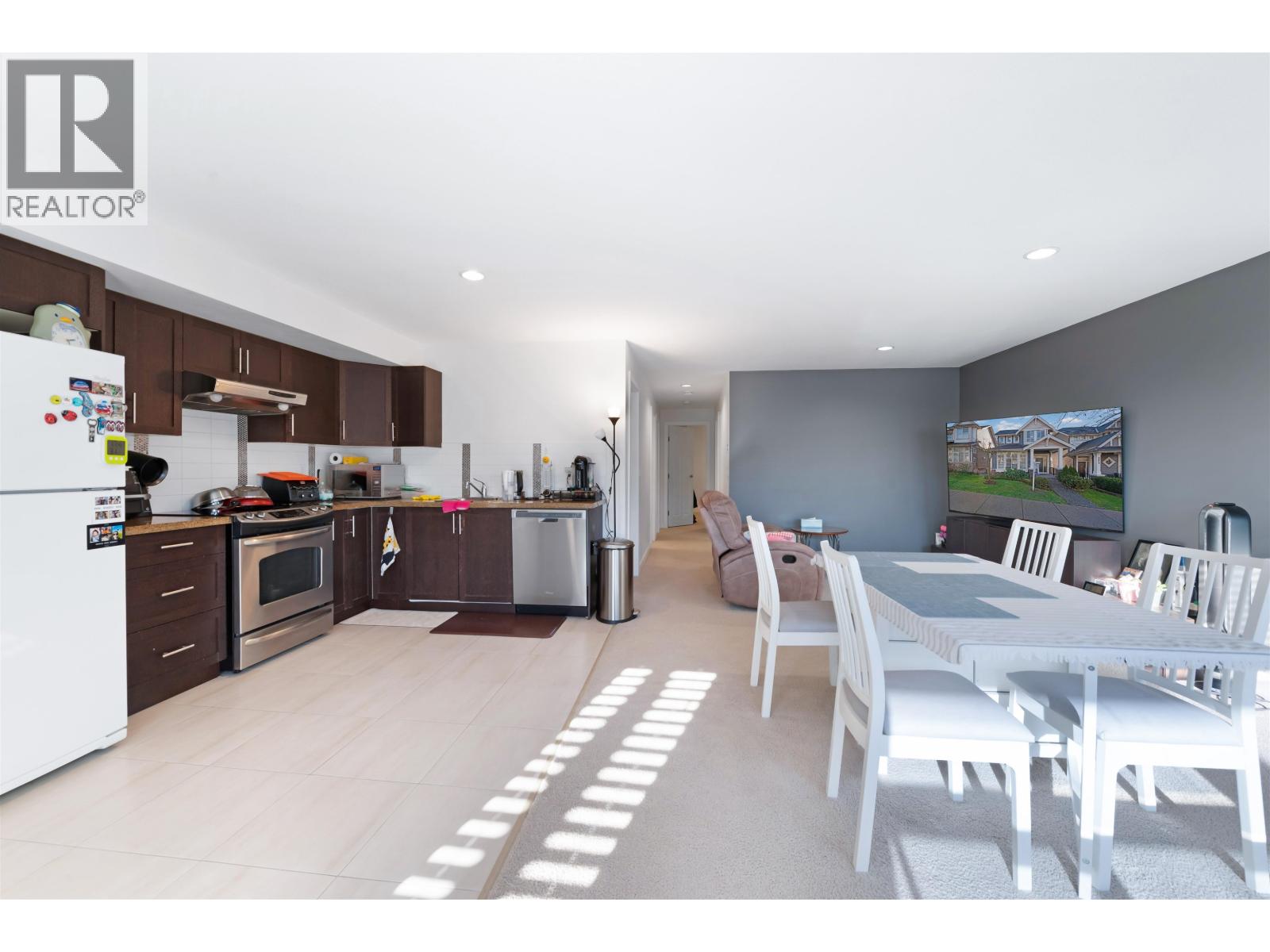 3376 Watkins Avenue, Coquitlam, British Columbia  V3E 0H5 - Photo 22 - R3081128