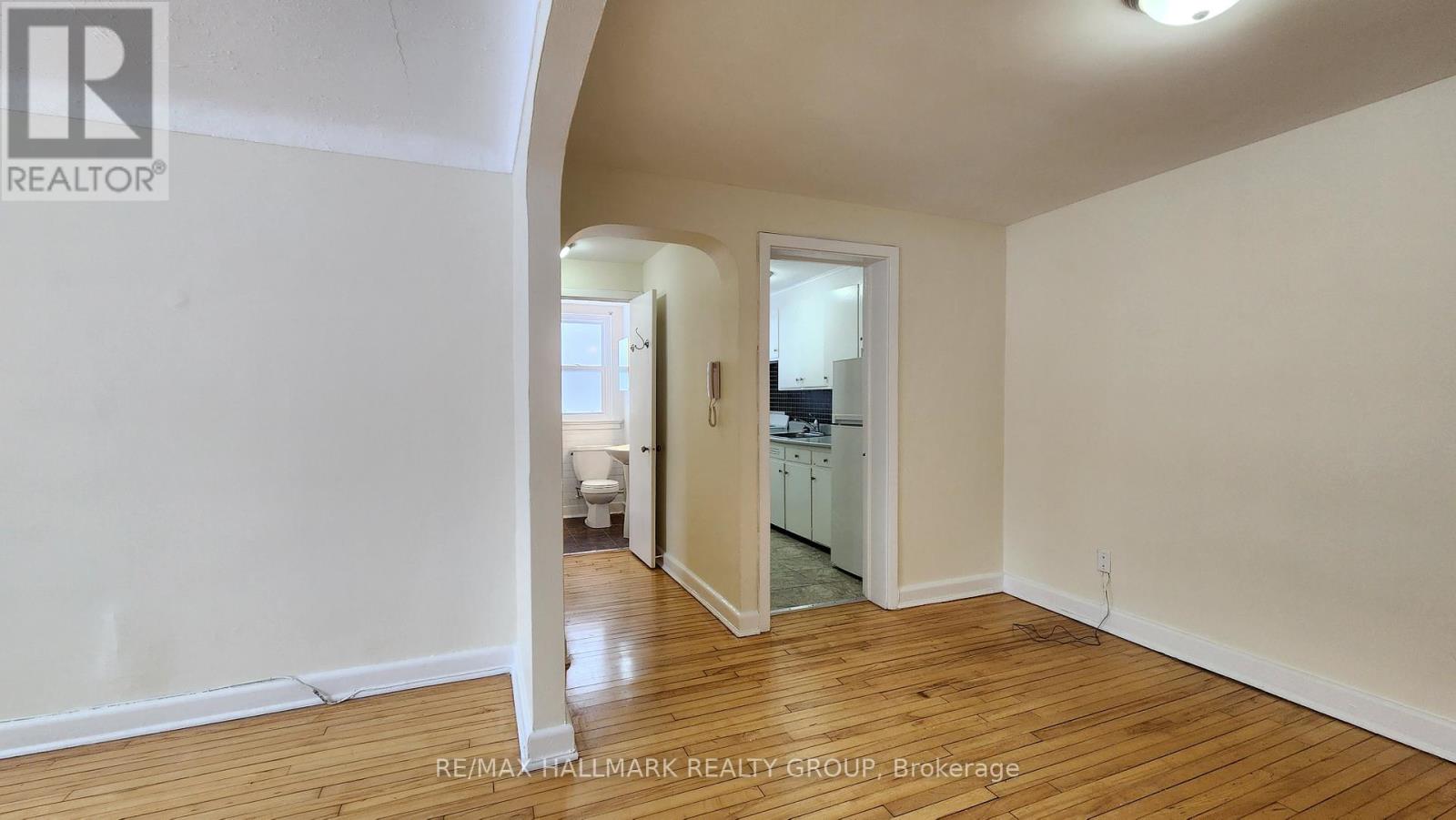 2 - 33 Commanda Way, Ottawa, Ontario K1M 1G1 - Photo 10 - X12726546