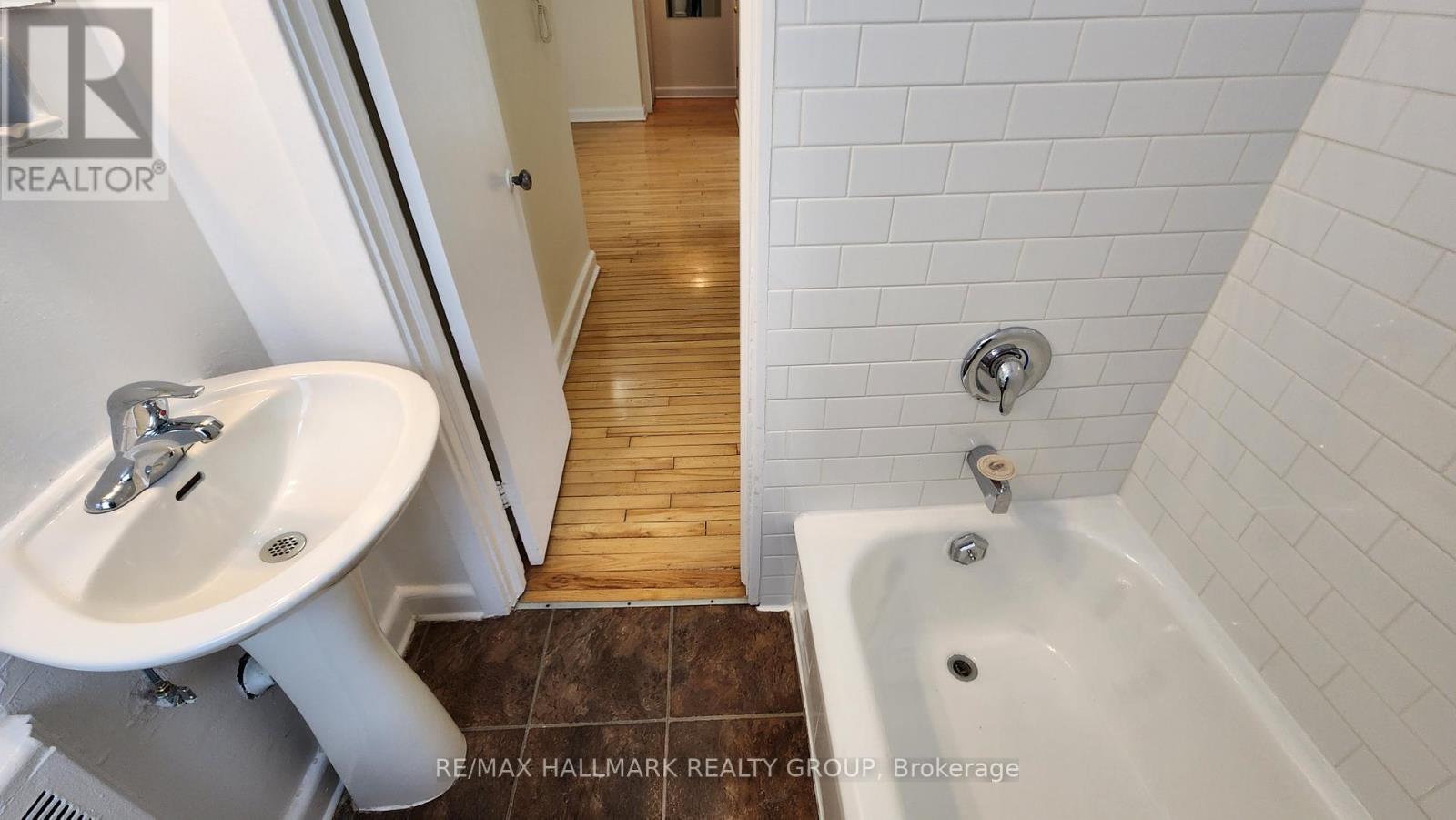 2 - 33 Commanda Way, Ottawa, Ontario K1M 1G1 - Photo 21 - X12726546