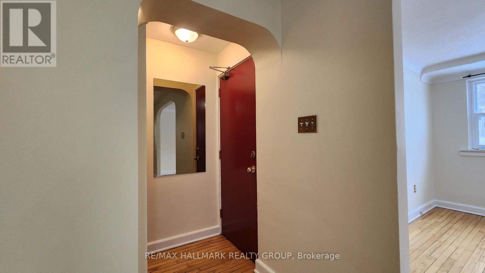 2 - 33 Commanda Way, Ottawa, Ontario K1M 1G1 - Photo 3 - X12726546