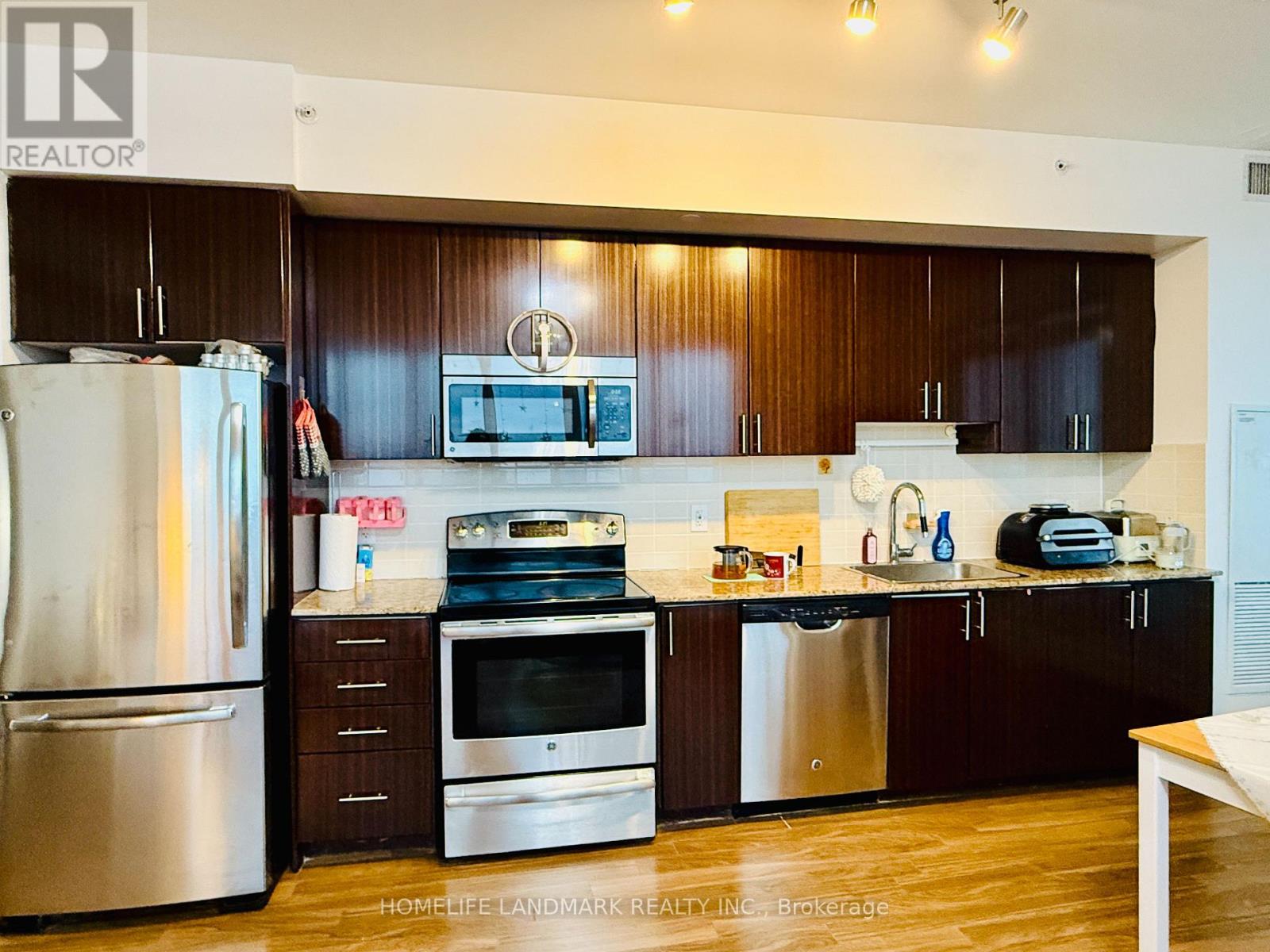 Lph1-15 - 7161 Yonge Street, Markham, Ontario  L3T 0C8 - Photo 13 - N12680164