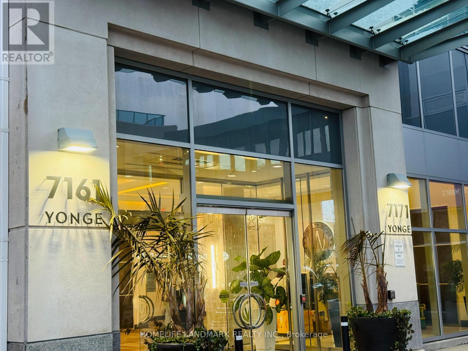 Lph1-15 - 7161 Yonge Street, Markham, Ontario  L3T 0C8 - Photo 3 - N12680164