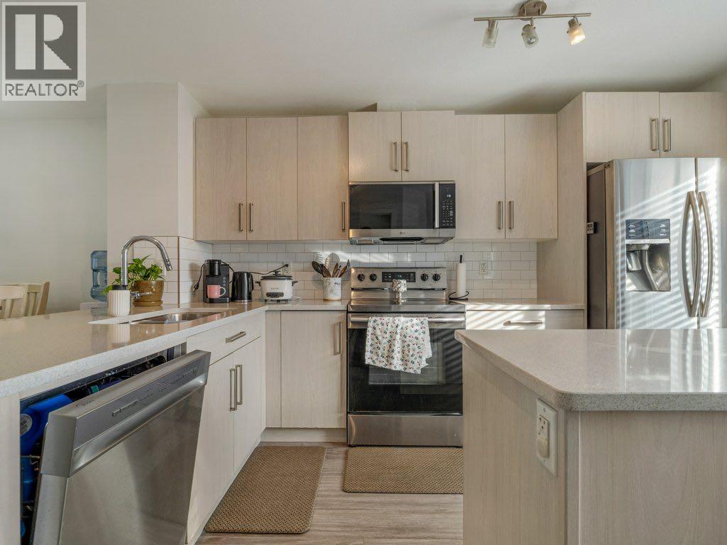 702, 210 Firelight Way W, Lethbridge, Alberta  T1J 5T3 - Photo 11 - A2281162