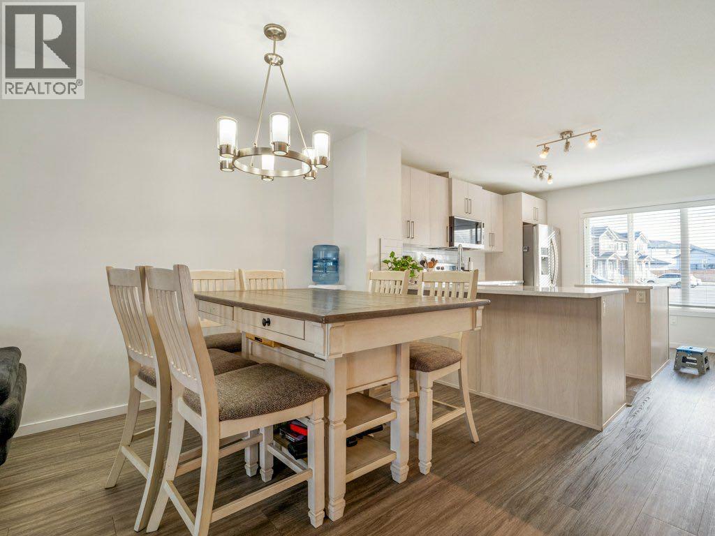 702, 210 Firelight Way W, Lethbridge, Alberta  T1J 5T3 - Photo 8 - A2281162