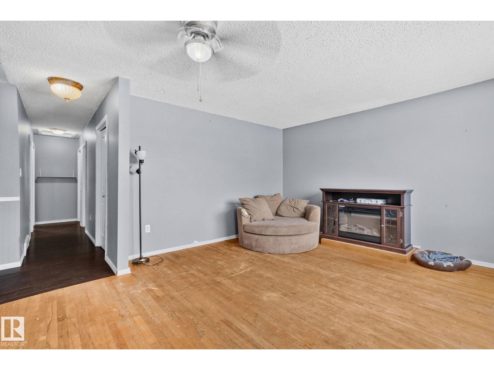 4717 49 Av, Legal, Alberta  T0G 1L0 - Photo 3 - E4470959