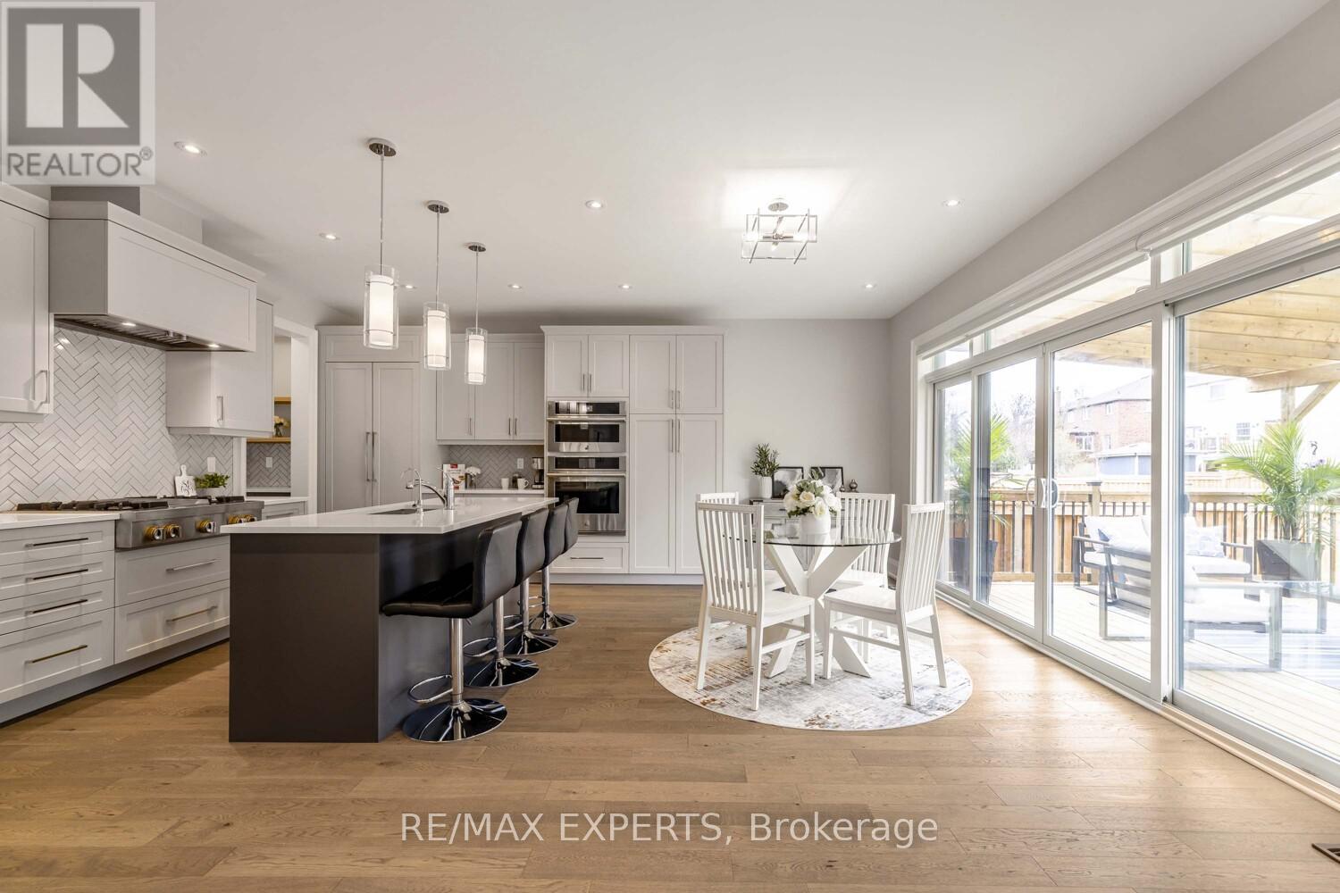 75 Bethpage Crescent, Newmarket, Ontario  L3X 1B8 - Photo 11 - N12726542