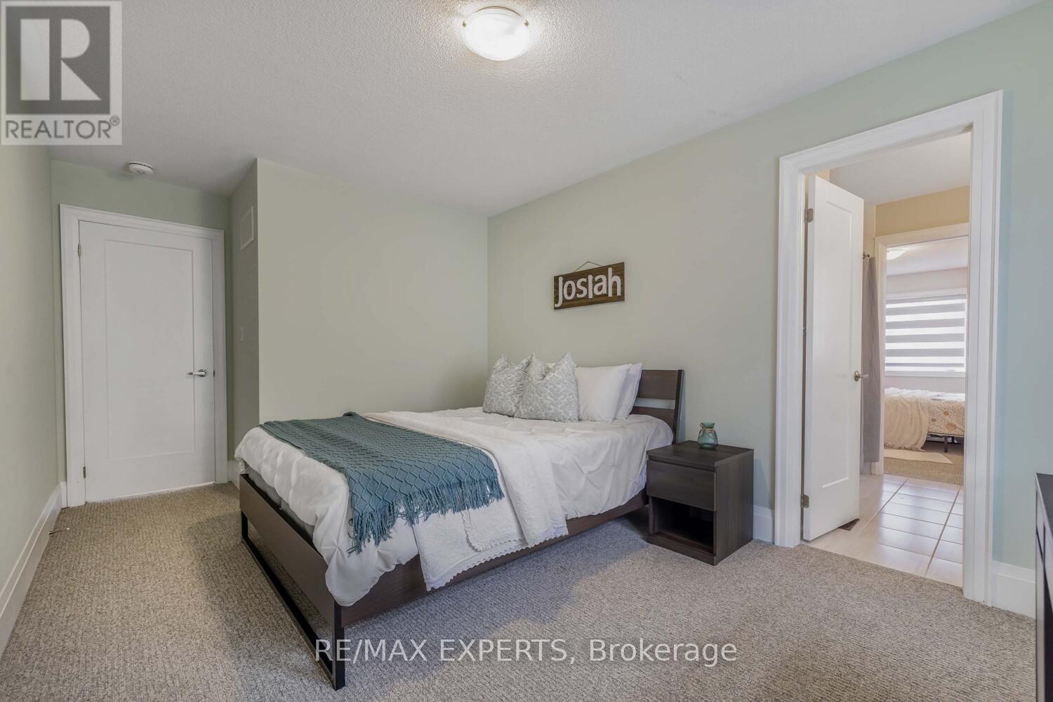 75 Bethpage Crescent, Newmarket, Ontario  L3X 1B8 - Photo 27 - N12726542