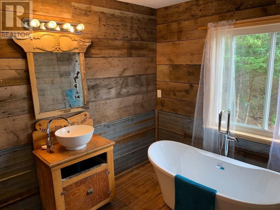 2721 Trans Canada Hwy., Flat River, Prince Edward Island C0A 1R0 - Photo 6 - 202601442