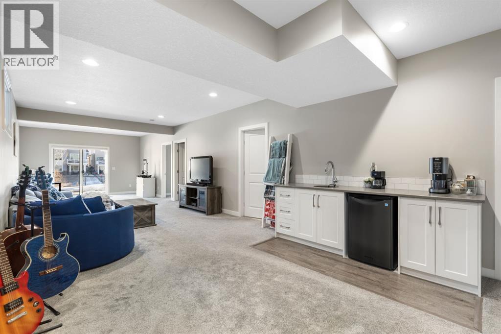 86 Bayview Circle Sw, Airdrie, Alberta  T4B 4H3 - Photo 25 - A2280943