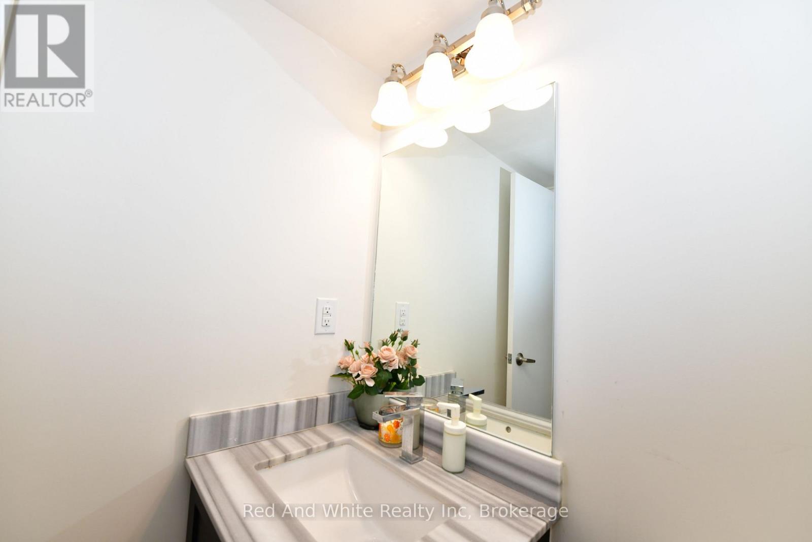 3 - 4080 Parkside Village Drive, Mississauga, Ontario  L5B 0K2 - Photo 9 - W12726560