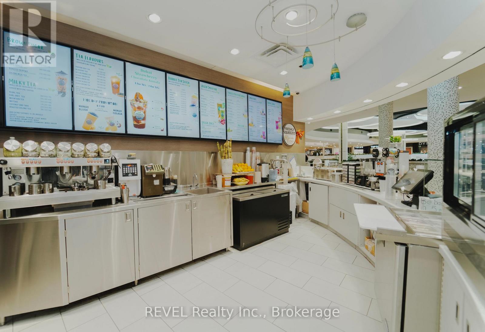 Fc10 - 221 Glendale Avenue, St. Catharines, Ontario  L2T 2K9 - Photo 3 - X12726576