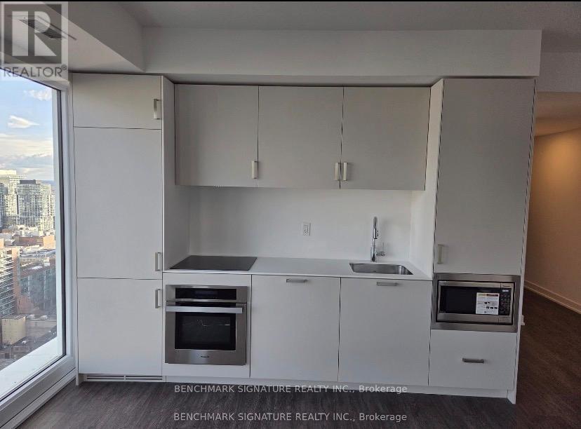 3002 - 88 QUEEN STREET E, Toronto, Ontario