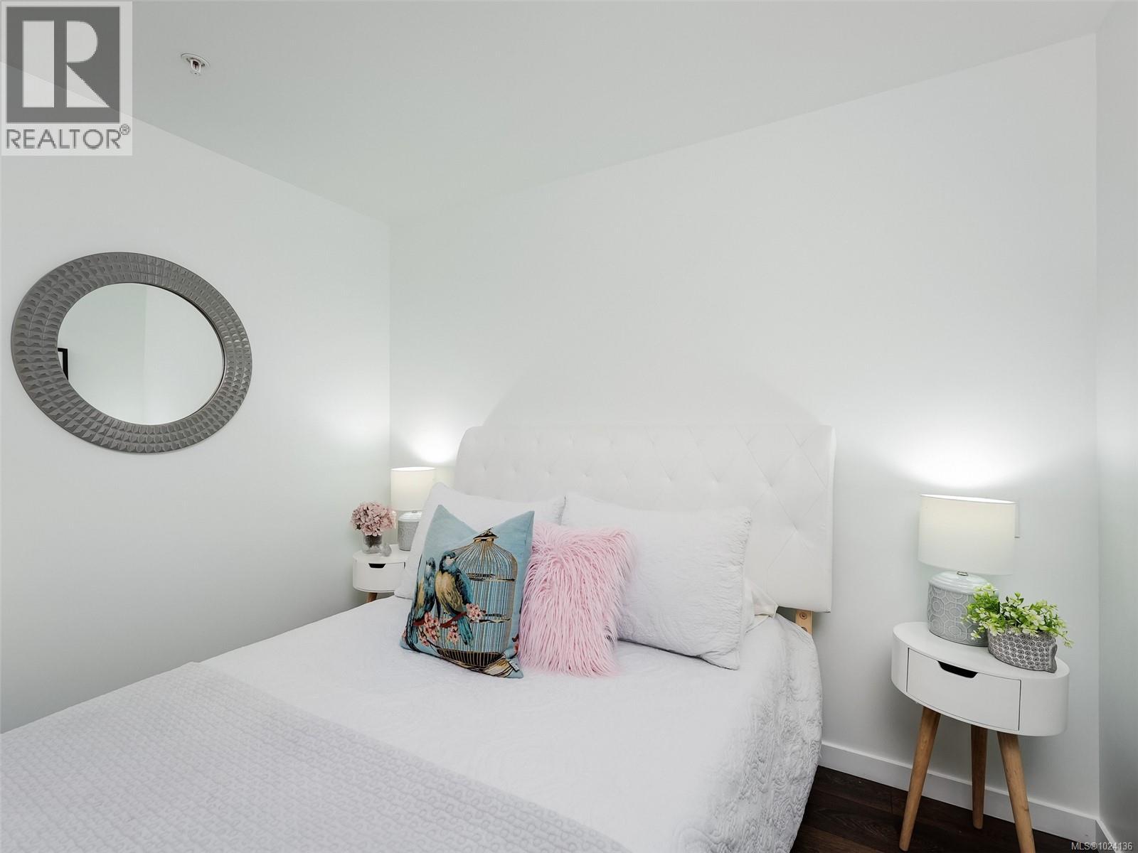 305 517 Fisgard St, Victoria, British Columbia  V8W 0C5 - Photo 16 - 1024136