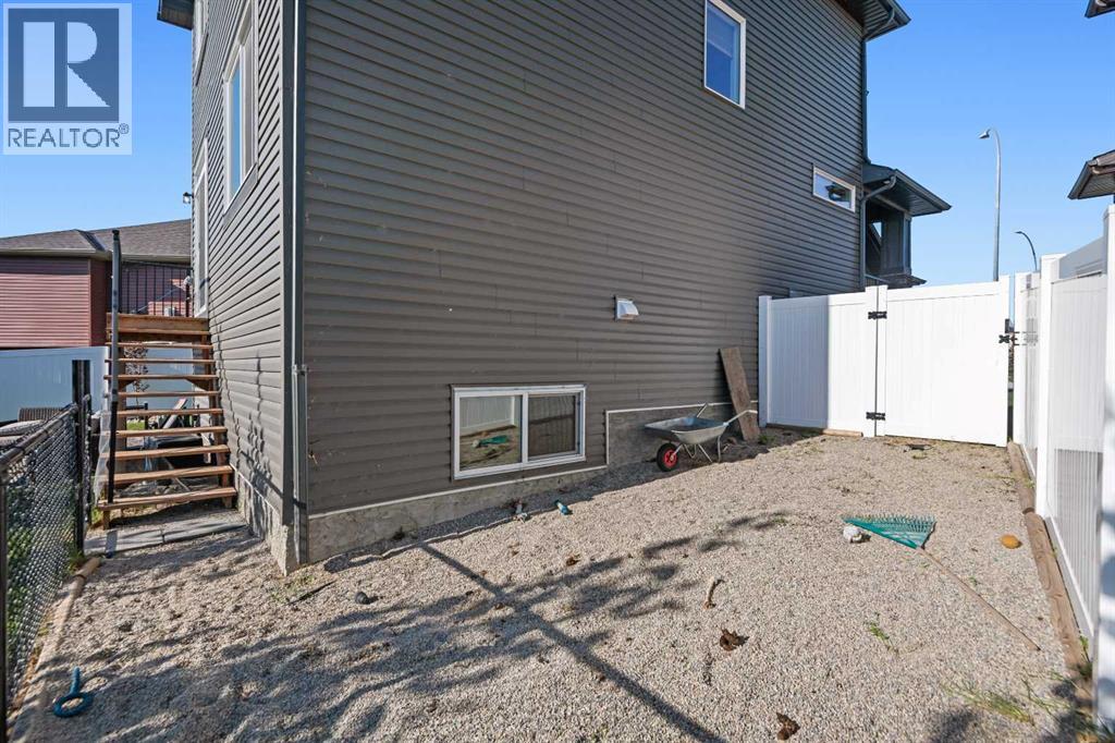1071 Stevens Place, Crossfield, Alberta  T0M 0S0 - Photo 34 - A2279918