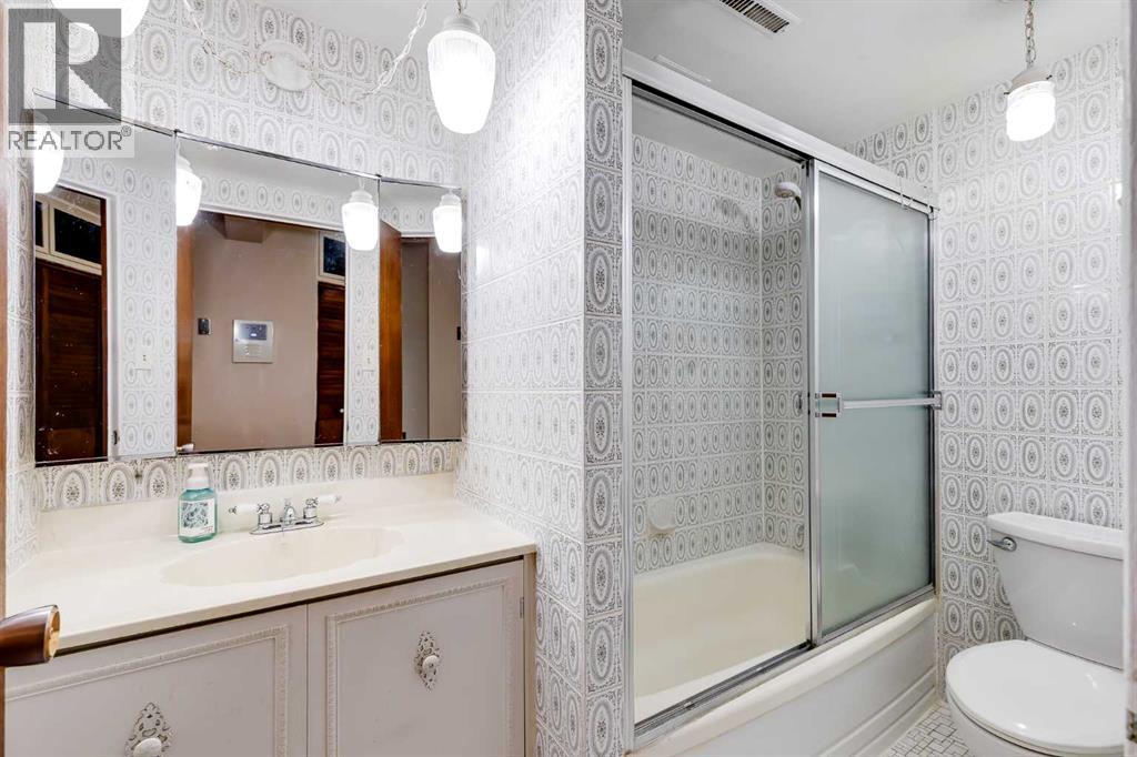 732 Hunts Crescent Nw, Calgary, Alberta  T2K 4H9 - Photo 20 - A2280789