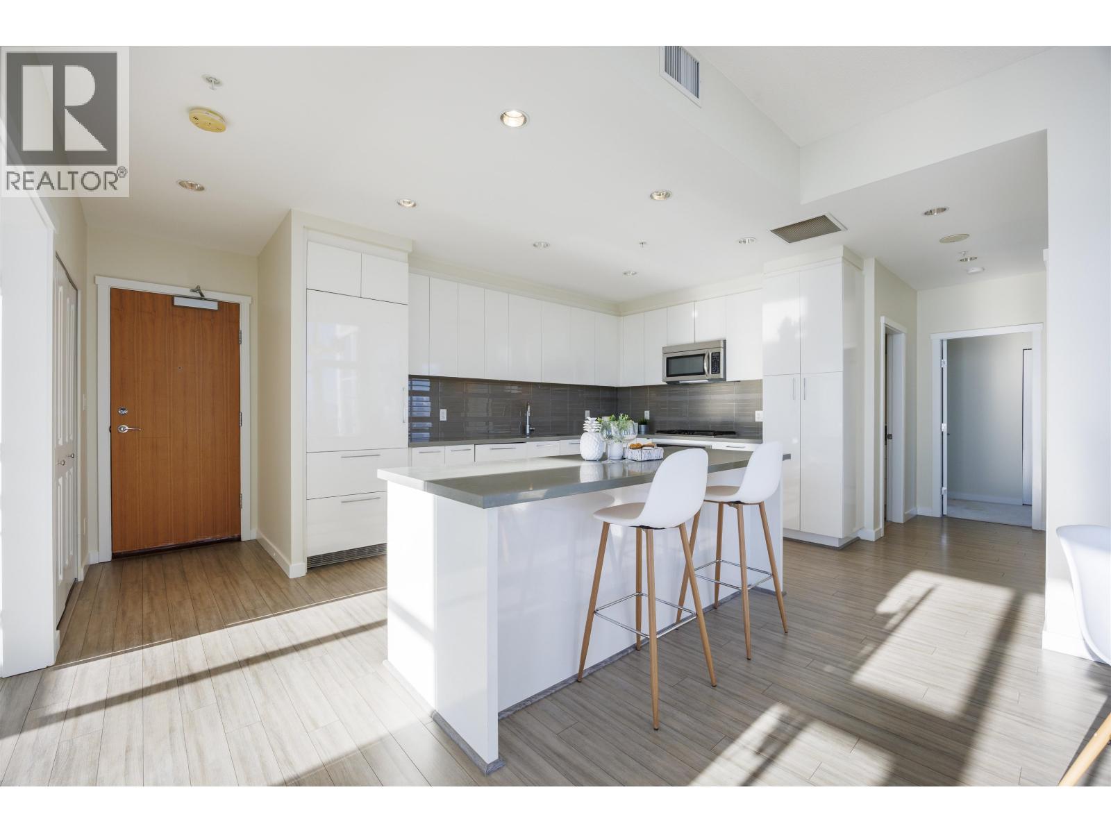 4203 4880 Bennett Street, Burnaby, British Columbia  V5H 0C1 - Photo 11 - R3081009