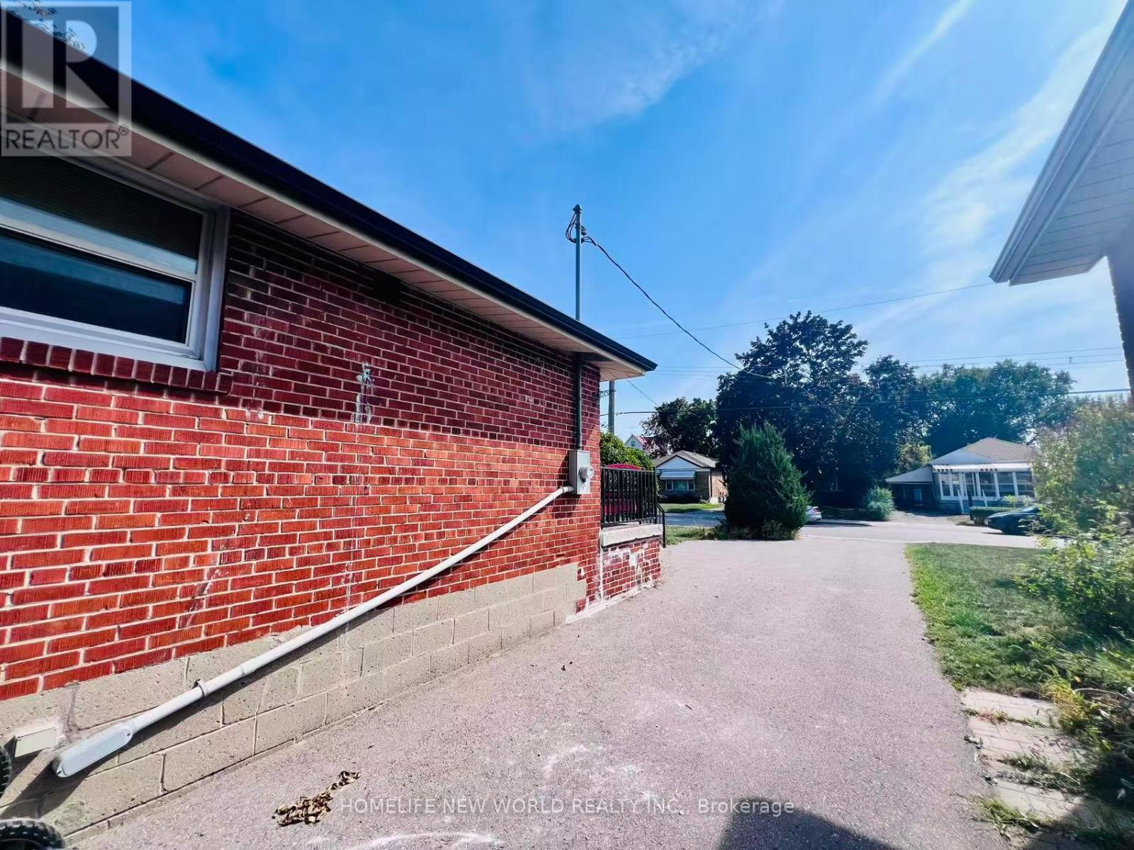 133 Budea Crescent, Toronto, Ontario  M1R 4W2 - Photo 11 - E12726564