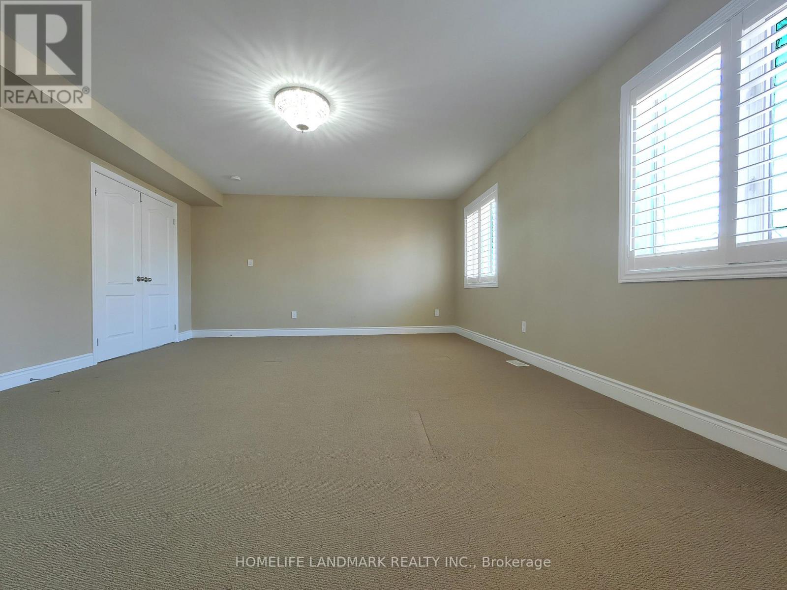 991 Sherman Brock Circle, Newmarket, Ontario  L3X 0B8 - Photo 24 - N12726586