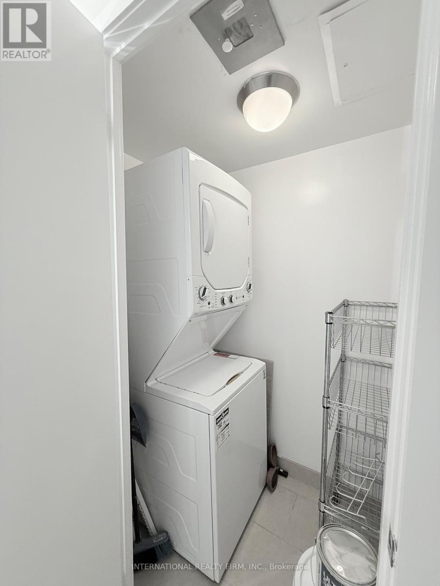 3006 - 15 Fort York Boulevard, Toronto, Ontario  M5V 3Y4 - Photo 17 - C12685330