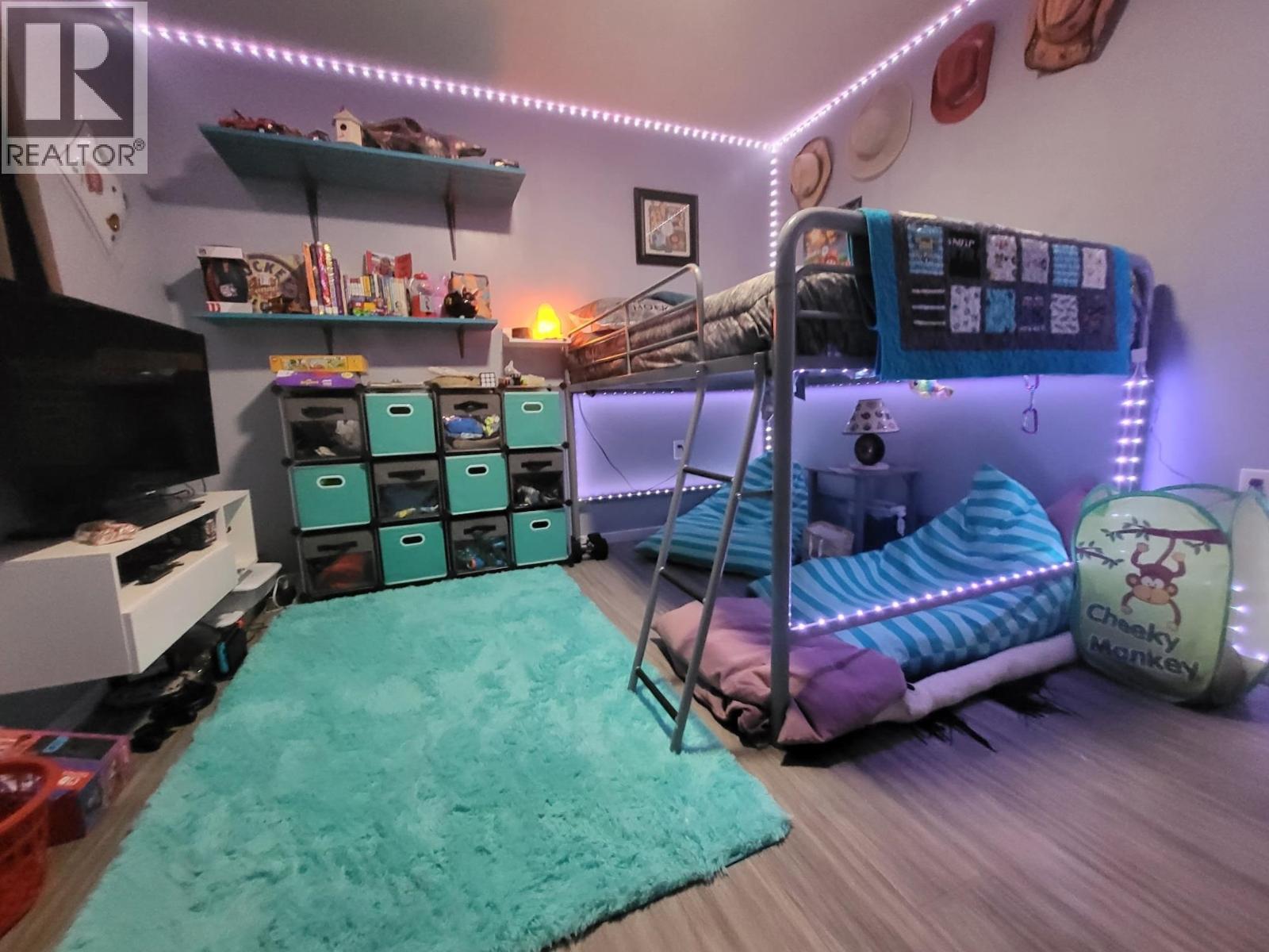 6210 Robin Road, Horse Lake, British Columbia  V0K 2E3 - Photo 11 - R3082464