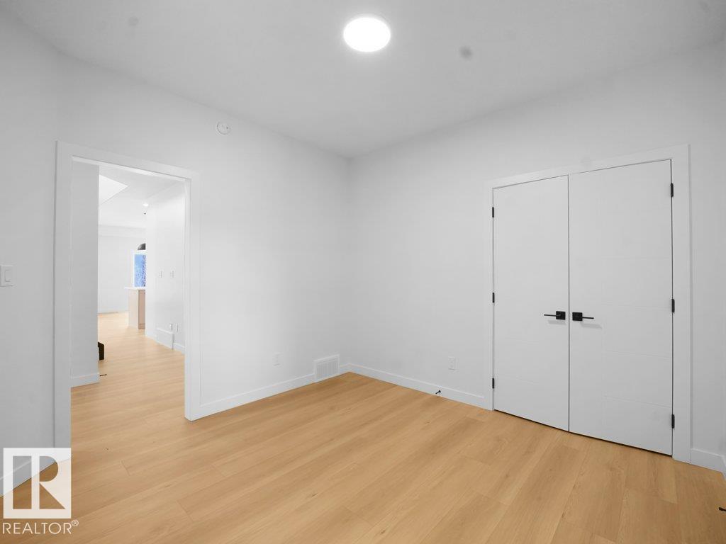 3328 Chickadee Dr Nw, Edmonton, Alberta  T5S 0V6 - Photo 17 - E4470962