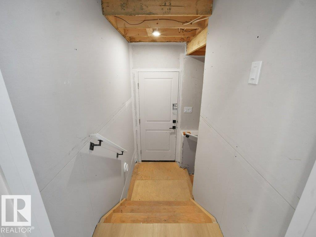 3328 Chickadee Dr Nw, Edmonton, Alberta  T5S 0V6 - Photo 20 - E4470962