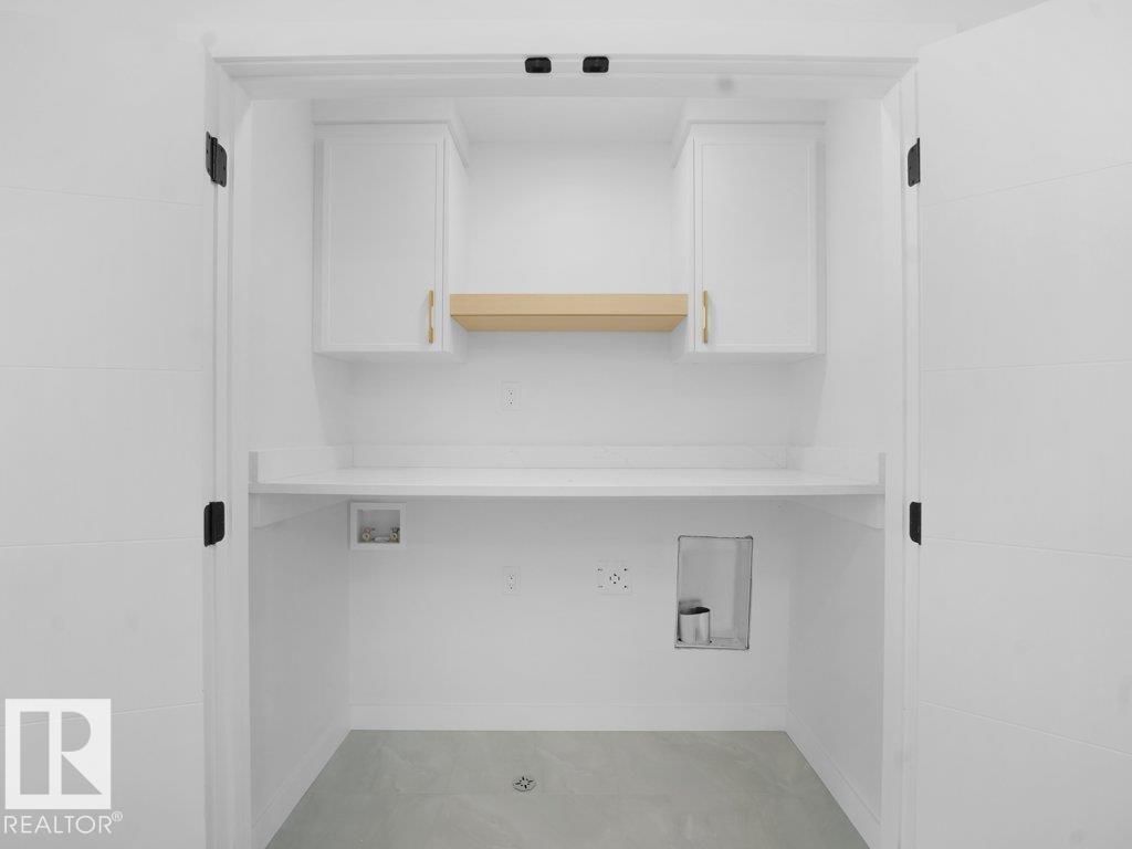 3328 Chickadee Dr Nw, Edmonton, Alberta  T5S 0V6 - Photo 46 - E4470962