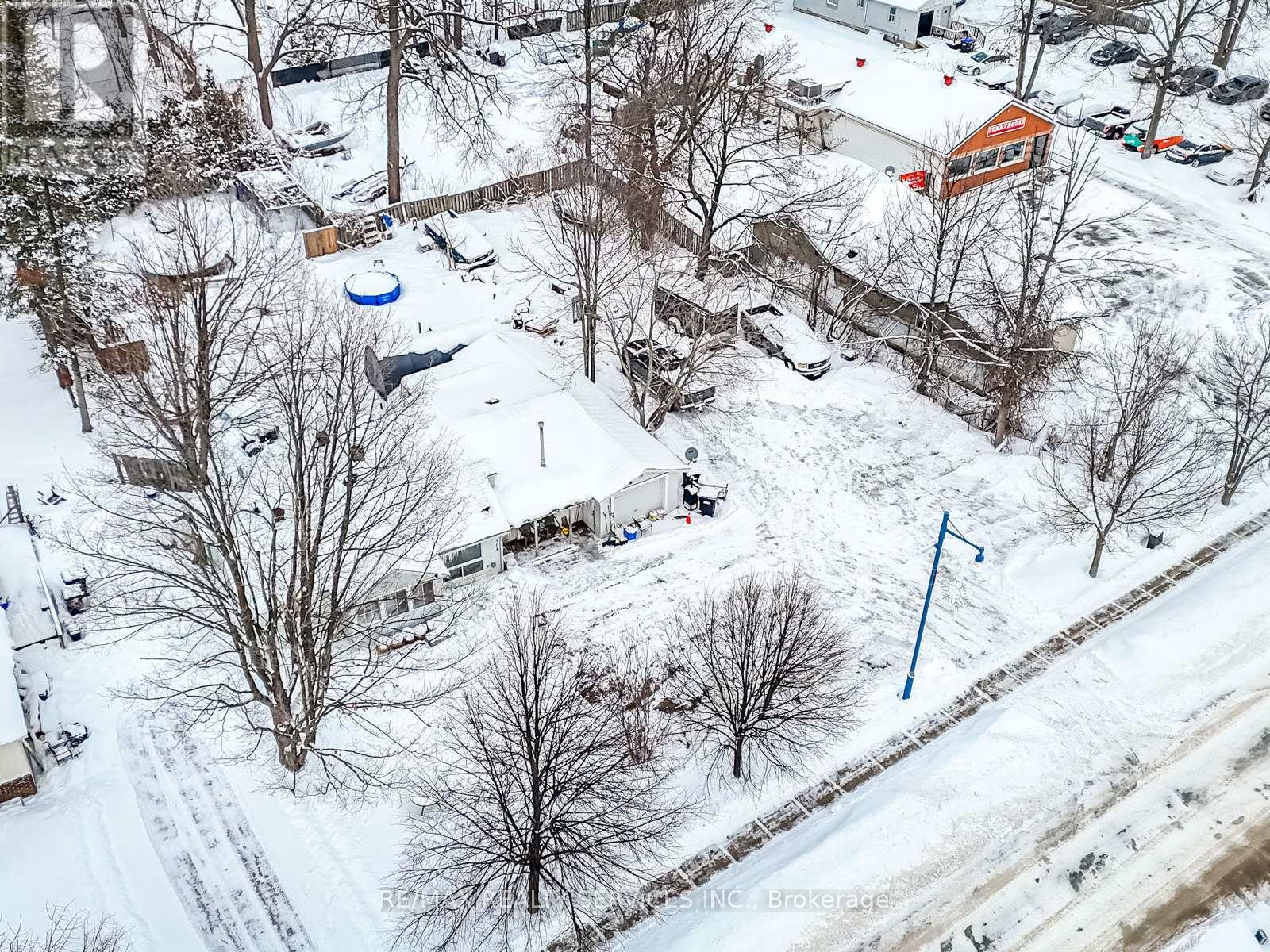 908 Innisfil Beach Road, Innisfil, Ontario  L9S 2C2 - Photo 7 - N12708074