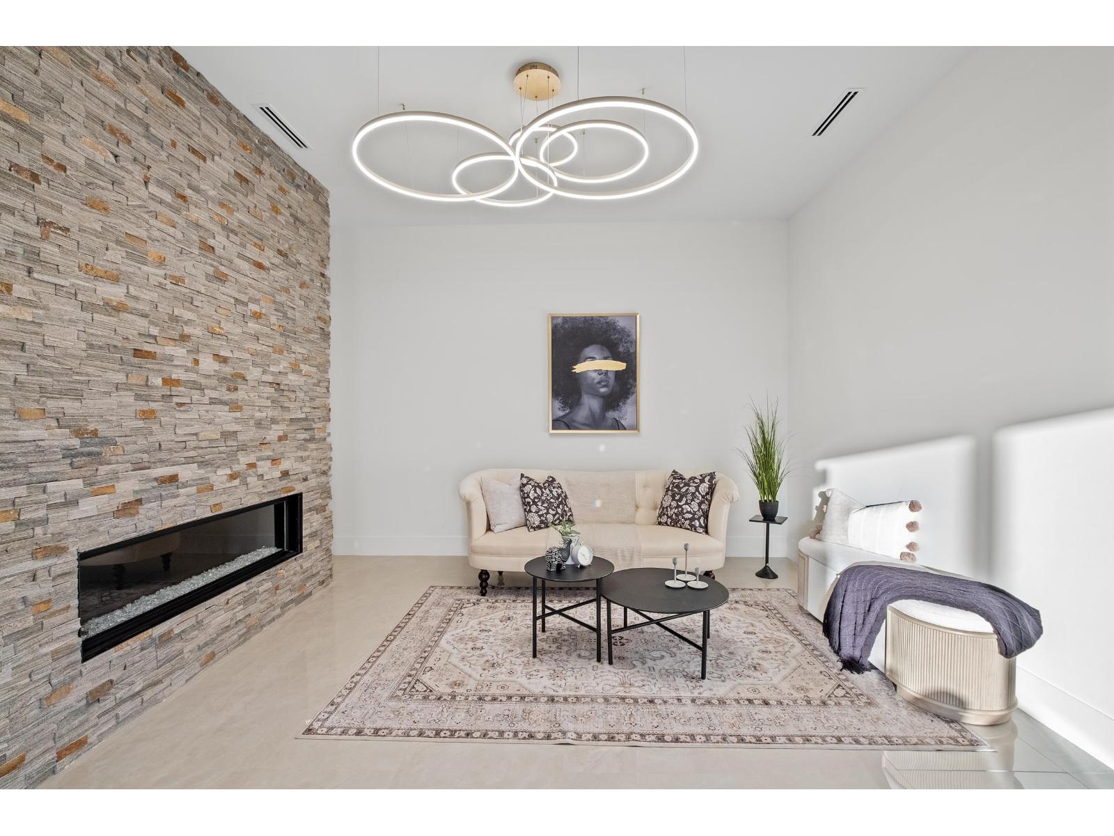 10027 173a Street, Surrey, British Columbia  V4N 4L2 - Photo 4 - R3046642