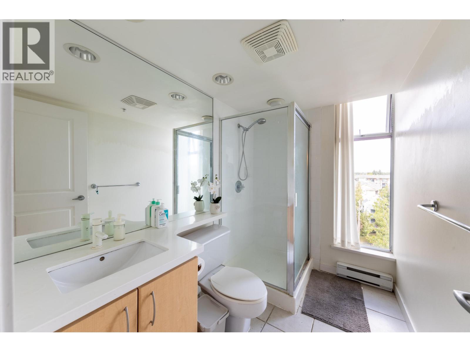 702 8460 Granville Avenue, Richmond, British Columbia  V6Y 4E7 - Photo 11 - R3082551