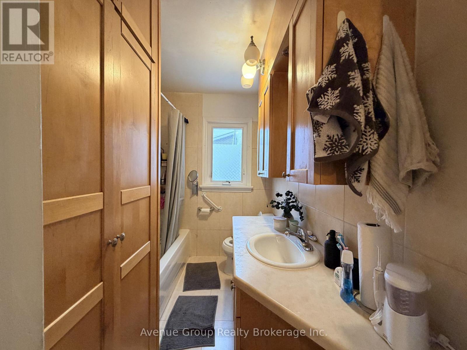 Upper - 106 Morgan Avenue, Markham, Ontario  L3T 1R7 - Photo 20 - N12726600