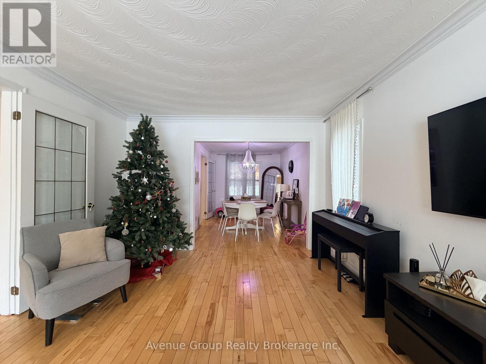 Upper - 106 Morgan Avenue, Markham, Ontario  L3T 1R7 - Photo 5 - N12726600