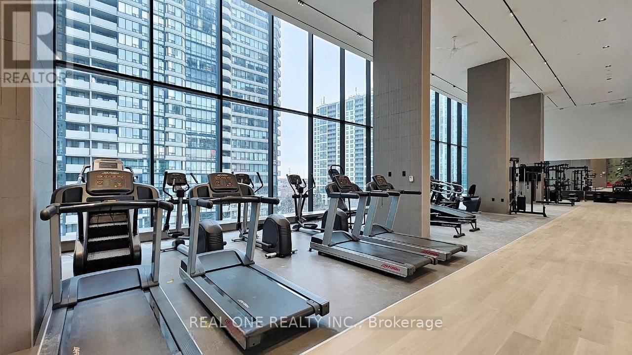 904 - 395 Square One Drive, Mississauga, Ontario  L5B 0P6 - Photo 25 - W12726594