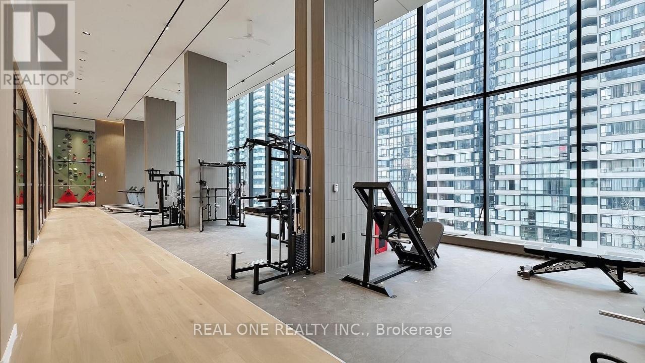 904 - 395 Square One Drive, Mississauga, Ontario  L5B 0P6 - Photo 28 - W12726594