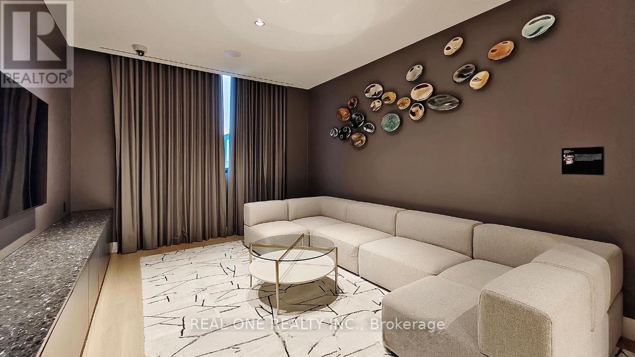 904 - 395 Square One Drive, Mississauga, Ontario  L5B 0P6 - Photo 36 - W12726594