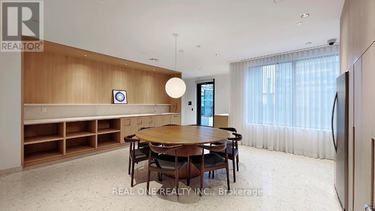 904 - 395 Square One Drive, Mississauga, Ontario  L5B 0P6 - Photo 39 - W12726594