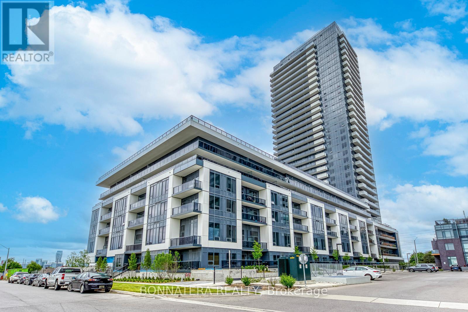 810 - 5105 HURONTARIO STREET, Mississauga, Ontario