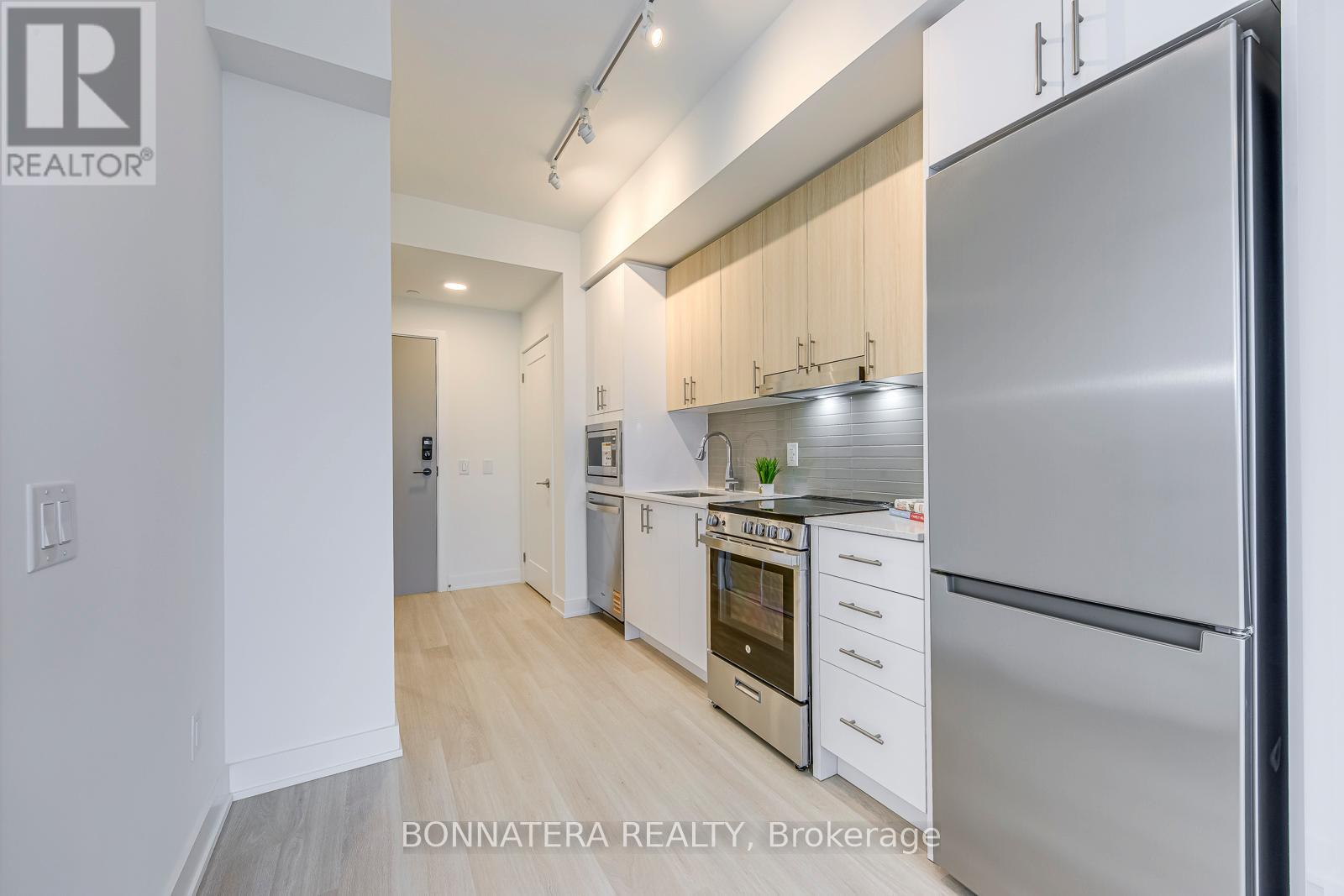 810 - 5105 Hurontario Street, Mississauga, Ontario  L4Z 0C9 - Photo 6 - W12726602