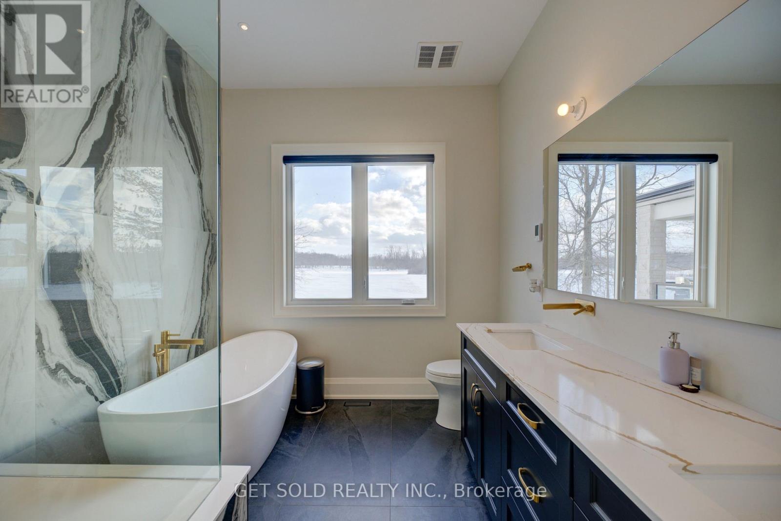 3465 Niagara River Parkway E, Fort Erie, Ontario  L0S 1S0 - Photo 13 - X12726590